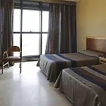 Cortes De 4* León
