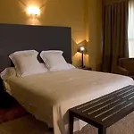 Cortes De Hotel León