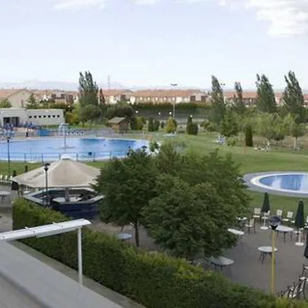 Hotell Cortes De 4*