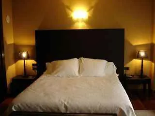 Cortes De Hotel León